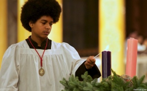 Lighting the Advent Candle at Westminster Cathedral, Vigil Mass November 30 2013